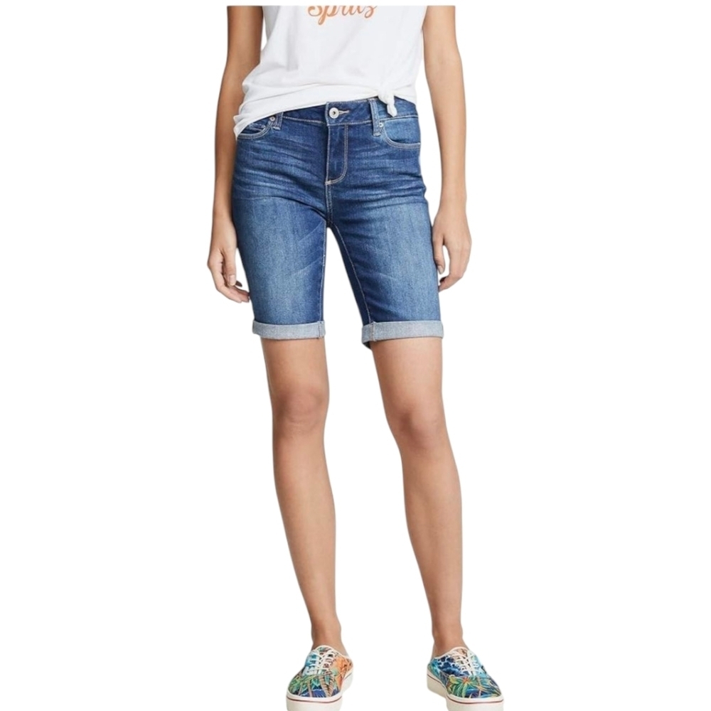 NWOT PAIGE Jax Knee Shorts